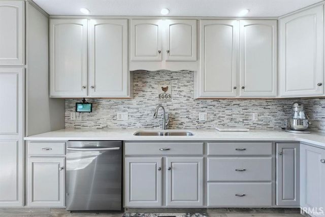 2866 W State Road 26, Hartford City, IN 47348