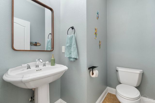 1343 Dubose Rd, Gulf Breeze, FL 32563