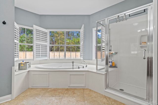 1343 Dubose Rd, Gulf Breeze, FL 32563