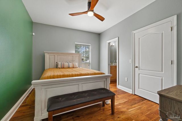 1343 Dubose Rd, Gulf Breeze, FL 32563