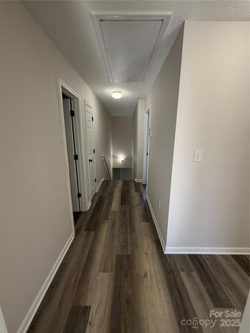 140 Locomotive Lane 101, Mooresville, NC 28115