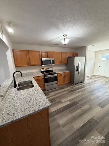 140 Locomotive Lane 101, Mooresville, NC 28115