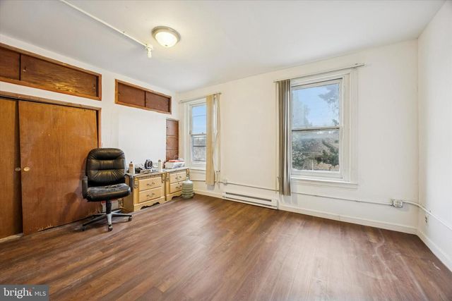 182 W FISHER AVE, Philadelphia, PA 19120