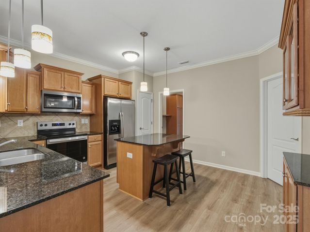 5164 Crystal Lakes Drive, Rock Hill, SC 29732