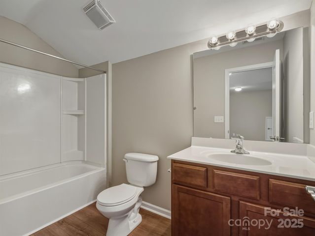 5164 Crystal Lakes Drive, Rock Hill, SC 29732