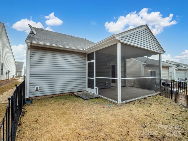 5164 Crystal Lakes Drive, Rock Hill, SC 29732