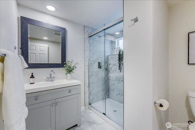 3228 57th Avenue SW, Seattle, WA 98116