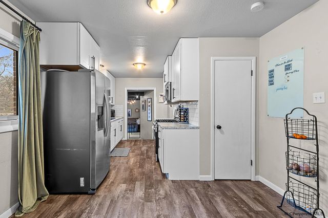 5317 SYRACUSE RD, Cheyenne, WY 82009