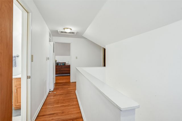 2670 Wisconsin Avenue, Des Moines, IA 50317