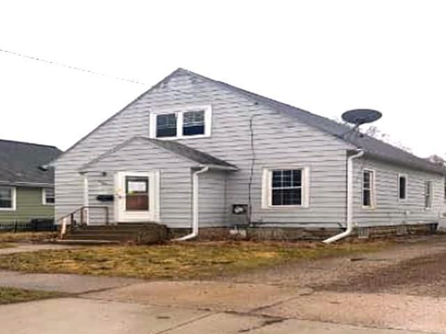 1009 5th Avenue NW, Austin, MN 55912