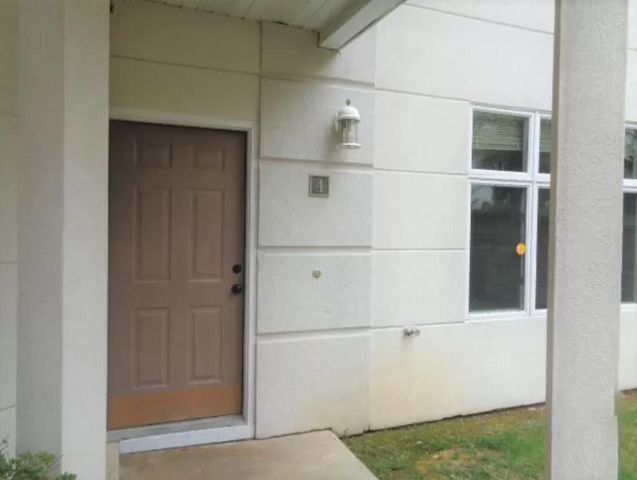 106 Oxford Drive, 6-4, Branson, MO 65616