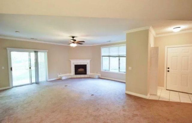 106 Oxford Drive, 6-4, Branson, MO 65616