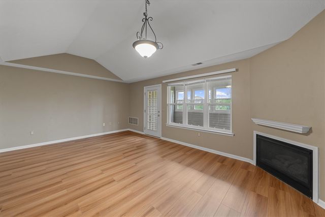 1755 Weatherstone Drive, Ann Arbor, MI 48108