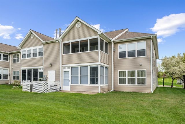 1755 Weatherstone Drive, Ann Arbor, MI 48108