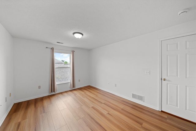 1755 Weatherstone Drive, Ann Arbor, MI 48108