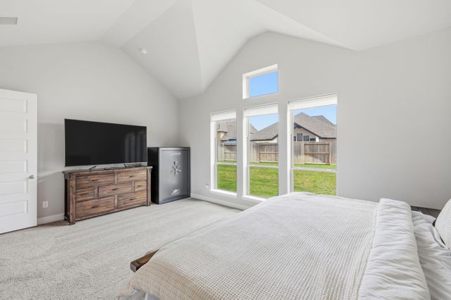 11814 Bush Tail Court, Mont Belvieu, TX 77523