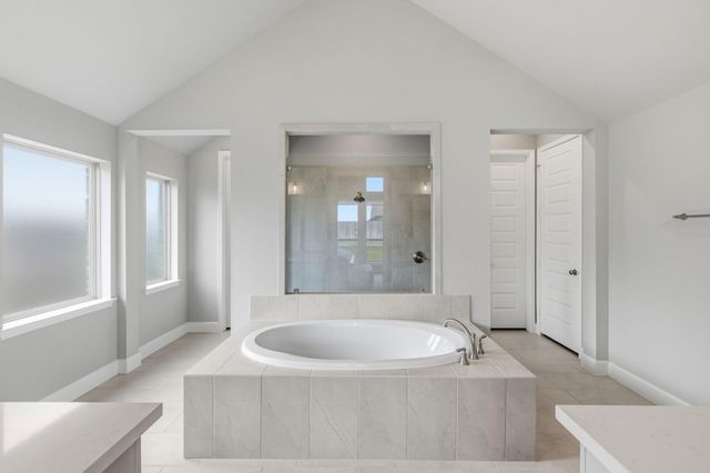 11814 Bush Tail Court, Mont Belvieu, TX 77523