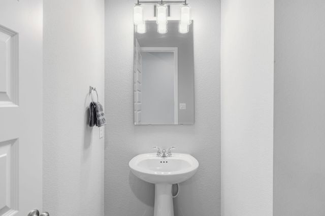 11814 Bush Tail Court, Mont Belvieu, TX 77523