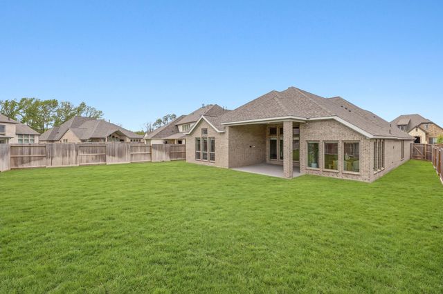 11814 Bush Tail Court, Mont Belvieu, TX 77523