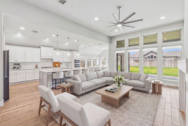 11814 Bush Tail Court, Mont Belvieu, TX 77523