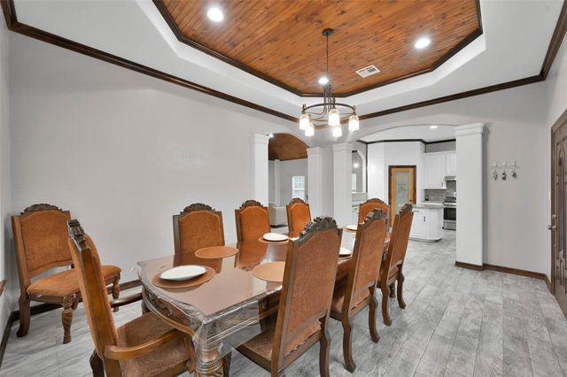 74 Percy Howard Road, Huntsville, TX 77320