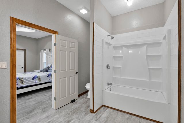 74 Percy Howard Road, Huntsville, TX 77320