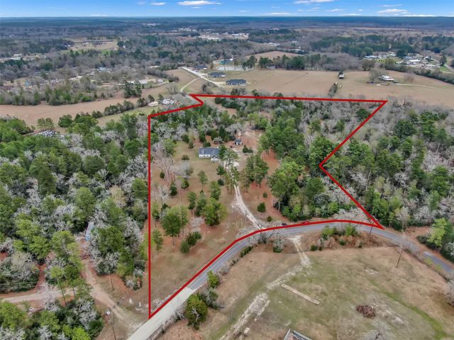 74 Percy Howard Road, Huntsville, TX 77320