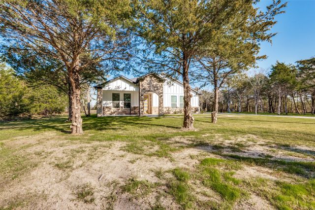 270 County Road 3501, Greenville, TX 75402