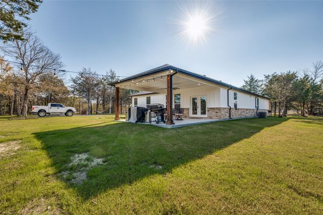 270 County Road 3501, Greenville, TX 75402