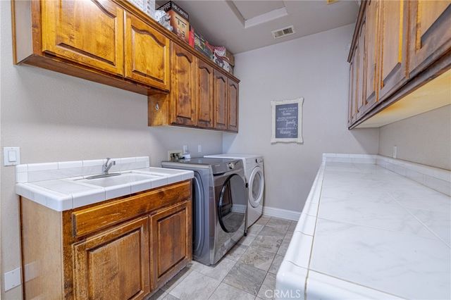 4714 Arena Way, Atwater, CA 95301