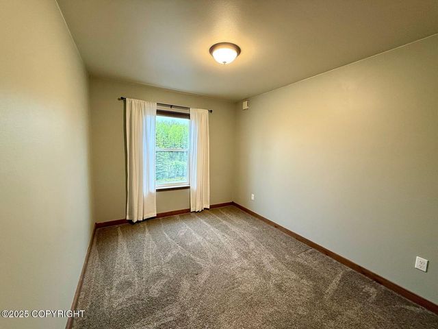 47917 Snipe Avenue, Soldotna, AK 99669