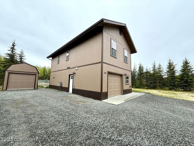 47917 Snipe Avenue, Soldotna, AK 99669