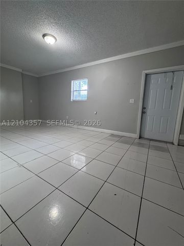 302 SW 1st Ct A, Pompano Beach, FL 33060