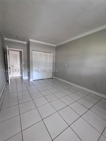 302 SW 1st Ct A, Pompano Beach, FL 33060