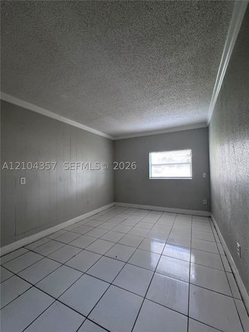 302 SW 1st Ct A, Pompano Beach, FL 33060