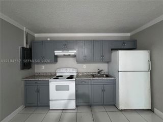302 SW 1st Ct A, Pompano Beach, FL 33060