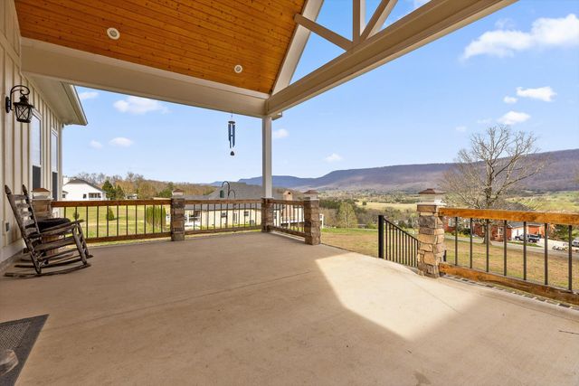 300 Skyhigh Drive, Dunlap, TN 37327