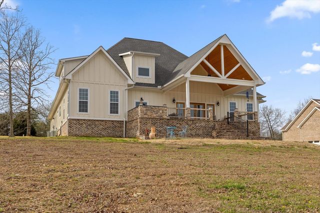 300 Skyhigh Drive, Dunlap, TN 37327