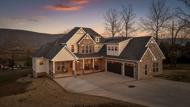 300 Skyhigh Drive, Dunlap, TN 37327