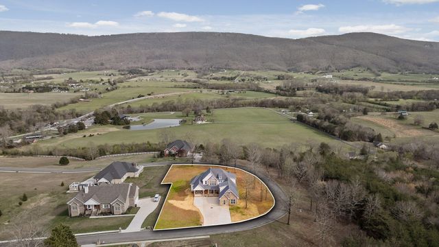 300 Skyhigh Drive, Dunlap, TN 37327