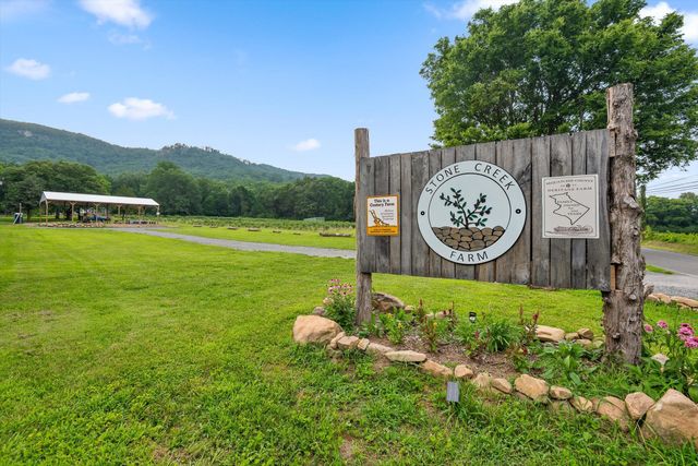 300 Skyhigh Drive, Dunlap, TN 37327