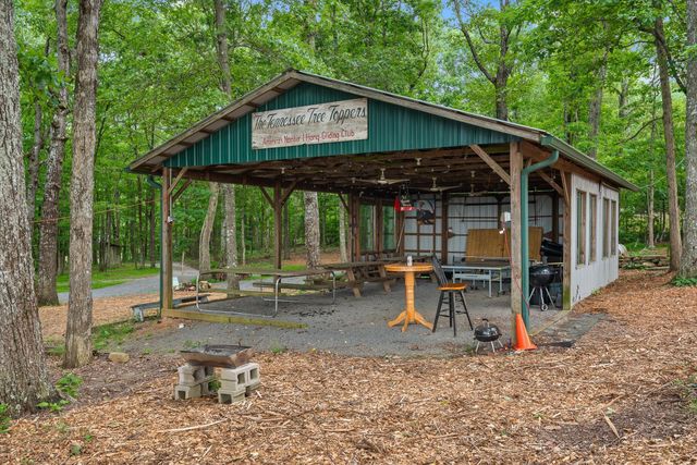 300 Skyhigh Drive, Dunlap, TN 37327