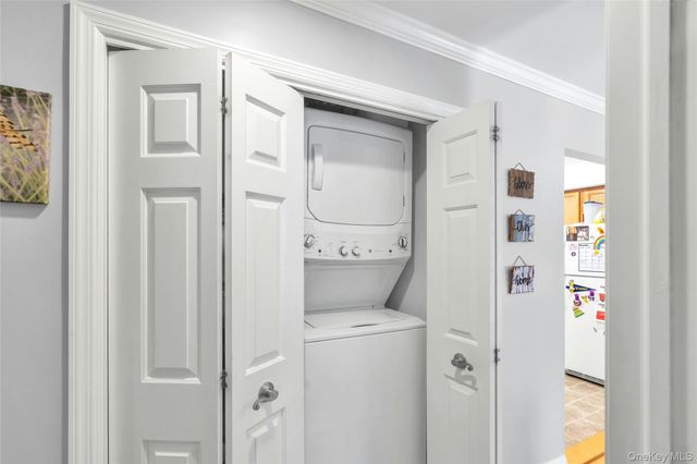 362 Easton Street, Ronkonkoma, NY 11779