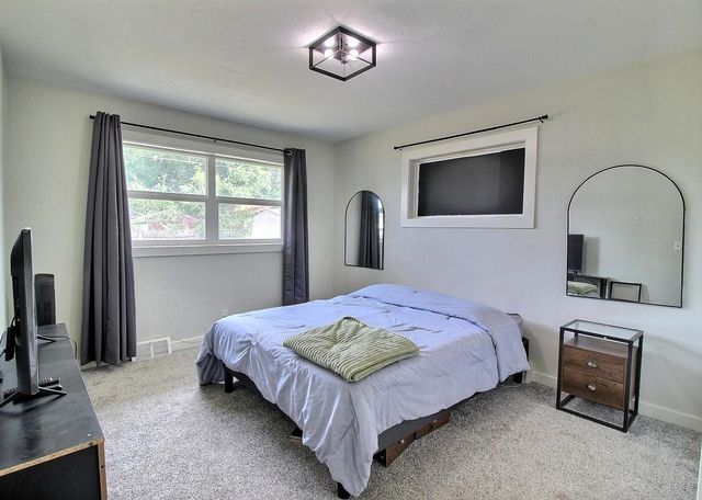 3434 S Washington Ave, Wichita, KS 67216