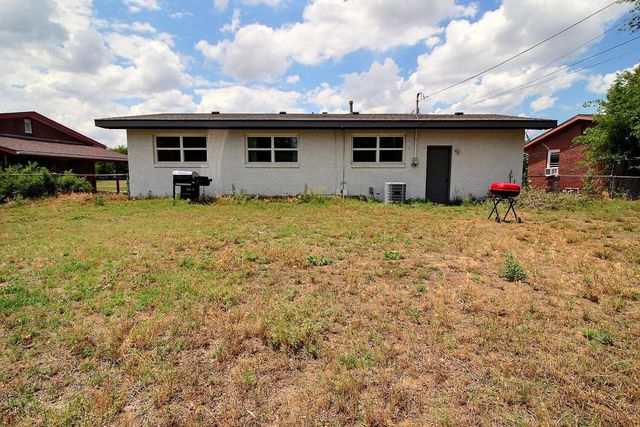 3434 S Washington Ave, Wichita, KS 67216