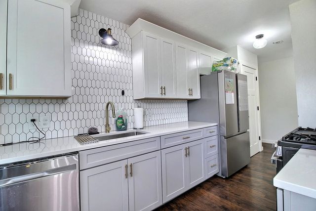 3434 S Washington Ave, Wichita, KS 67216