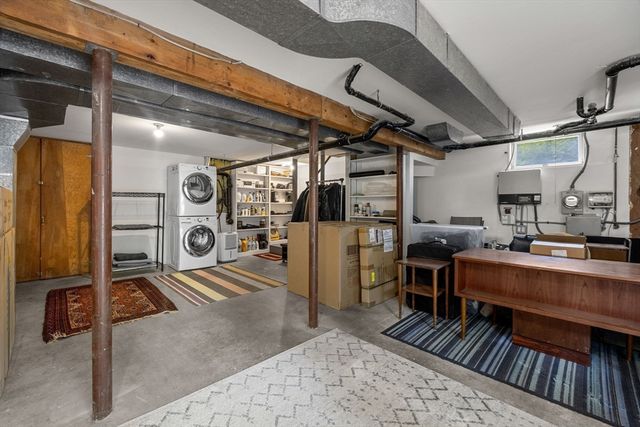 343 Bradford Street, Provincetown, MA 02657