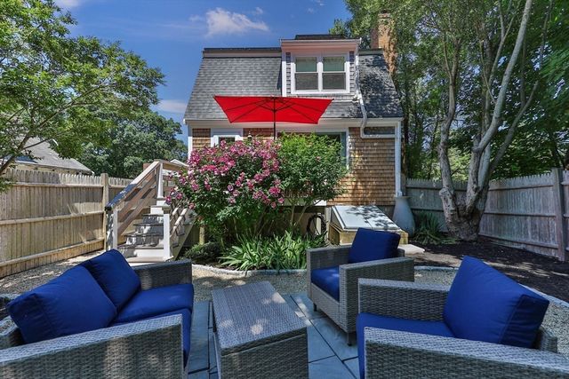 343 Bradford Street, Provincetown, MA 02657