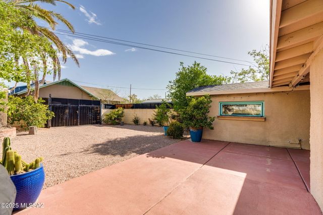 608 E 4th Street, Tucson, AZ 85705