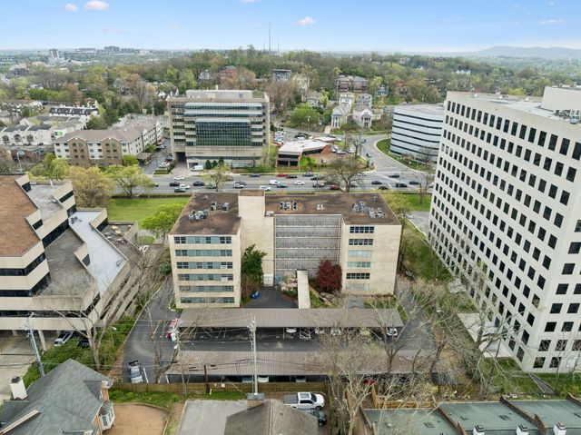 3314 West End Ave Apt 601, Nashville, TN 37203